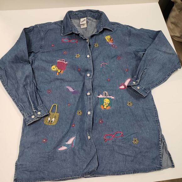 Warner Brothers Studio Denim Tweety Embroidered Button Down Large Shirt - Picture 7 of 9
